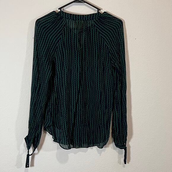 Maeve ANTHROPOLOGIE Shirt Size XS Green Navy Della Sheer Chevron Tie Neck Sleeve - Picture 13 of 16